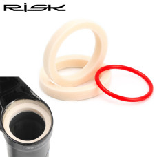 Кільце проставочне передньої вилки паралон 4,5*34 чорний RISK RA143 Кільце проставочне передньої вилки паралон 4,5*34 чорний RISK RA143